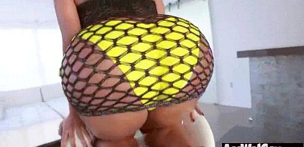  Big Wet Ass Girl (kiara mia) Take Deep In Her Round Behind video-20